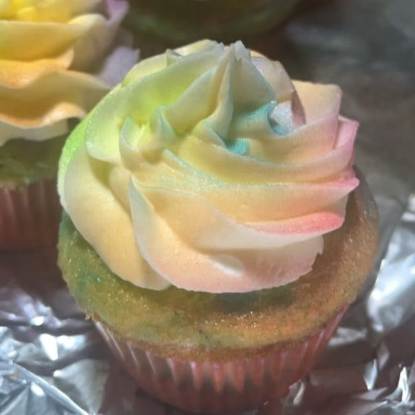 Unicorn Vanilla Rainbow Cupcake - 6 pack